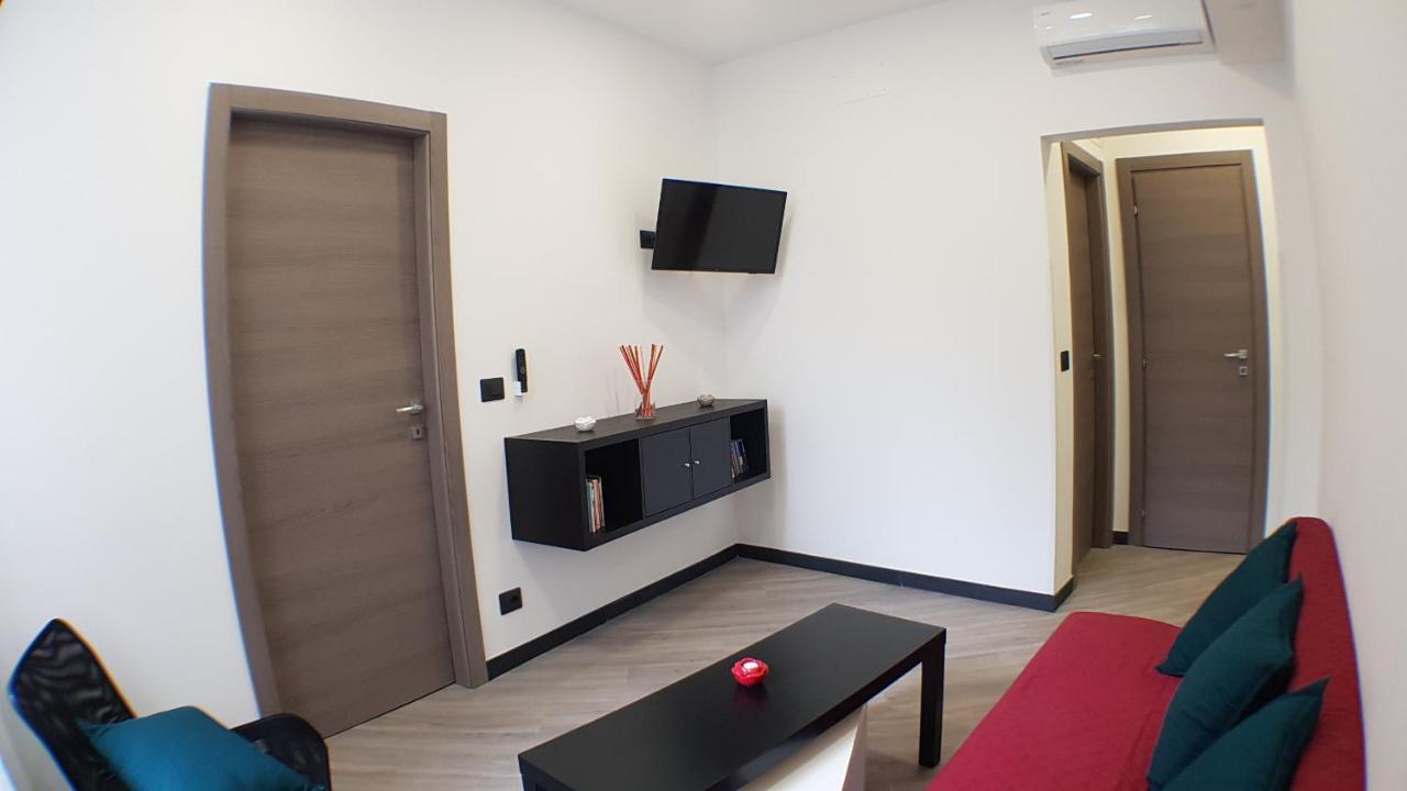 Lisauro Fieschi Appartement *
